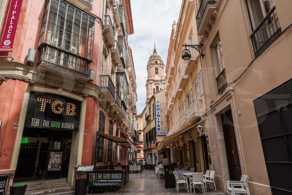 Apartment With Cathedral View & Terrace By Rems Malaga Zewnętrze zdjęcie